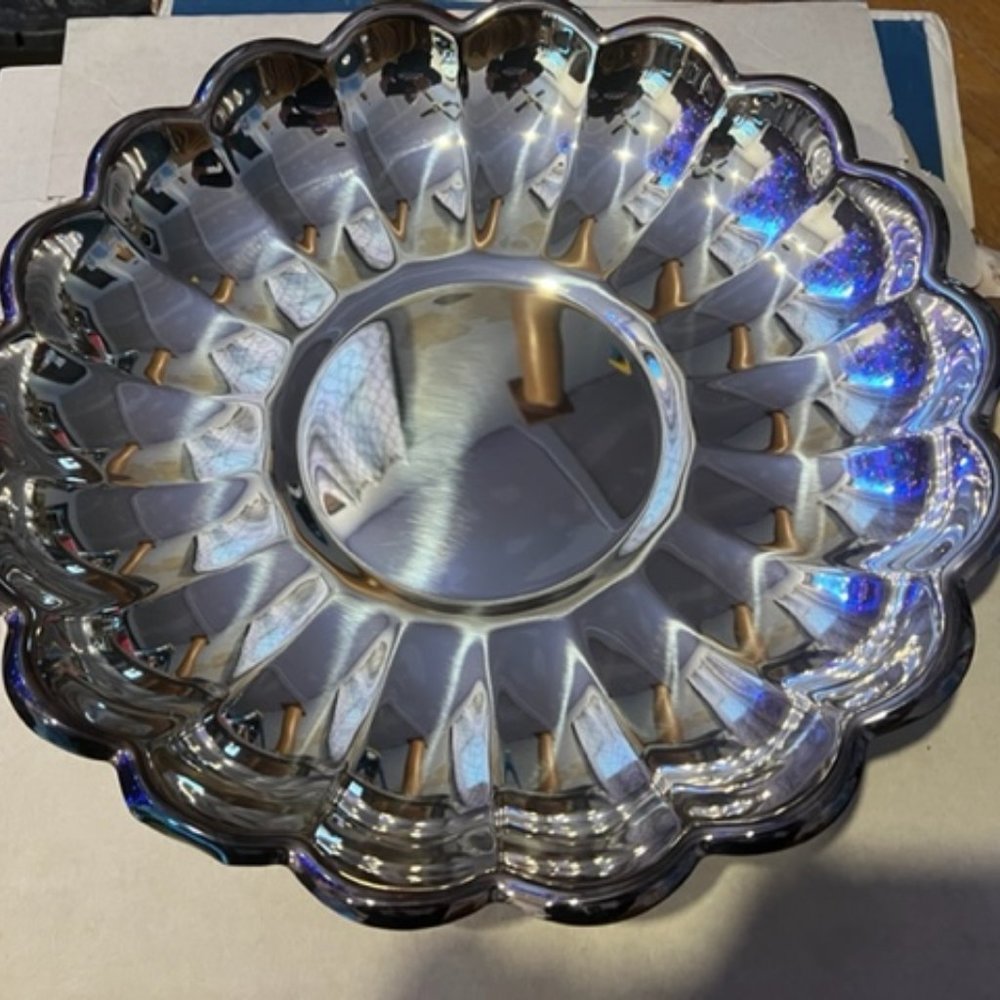 Reed & Barton 13" silverplated fluted serving tray